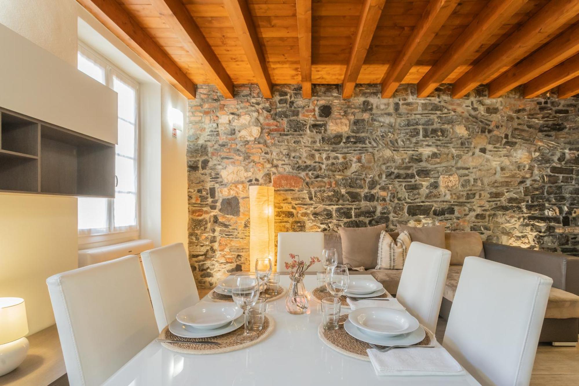 Domus In By Rent Como